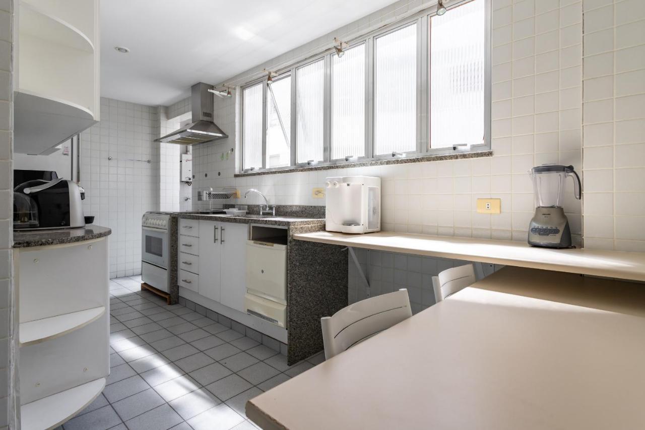 Apartamento Belissimo Em Copacabana - Vista O Mar - A1103 Z3 *